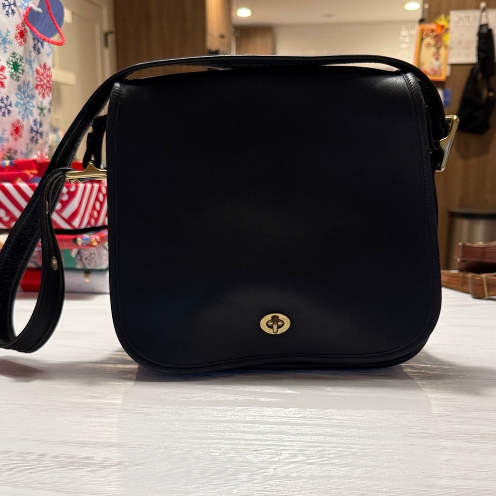 Vintage Coach Stewardess Bag in Black Glovetanned Leather